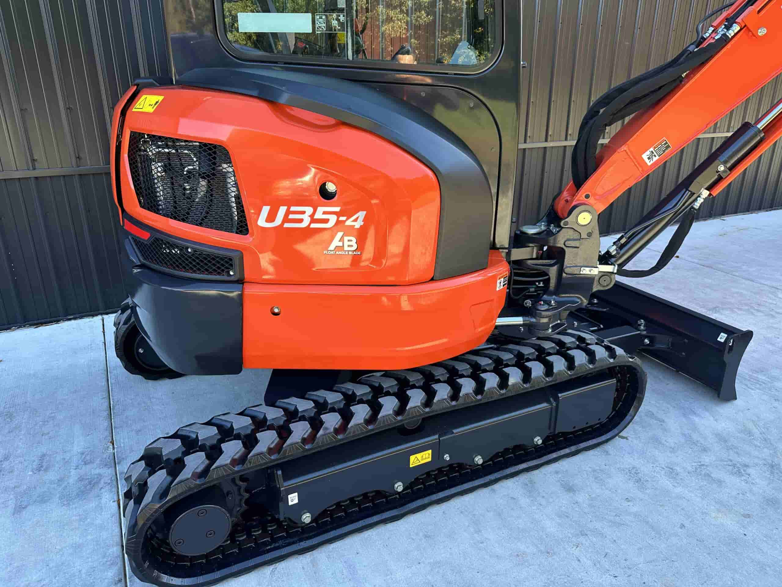 2021 KUBOTA U35-4 LIKE NEW
